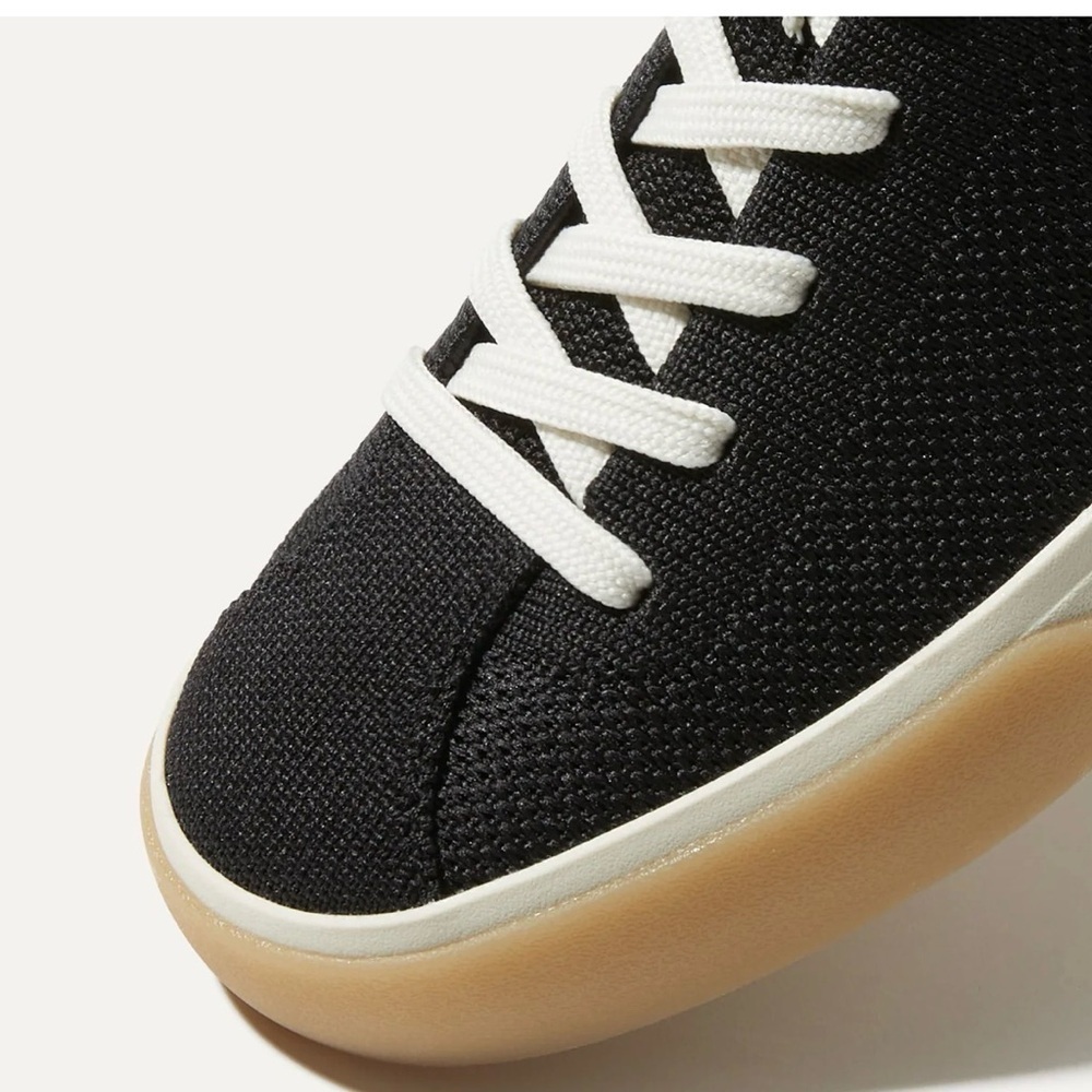 Rothy's Women Black and Cream Sneakers - Picture 4 of 5